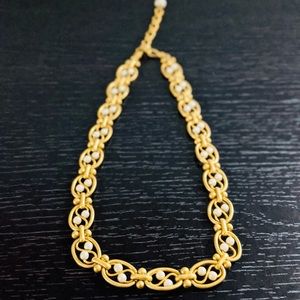 Gold and Pearl Fashion Link Necklace